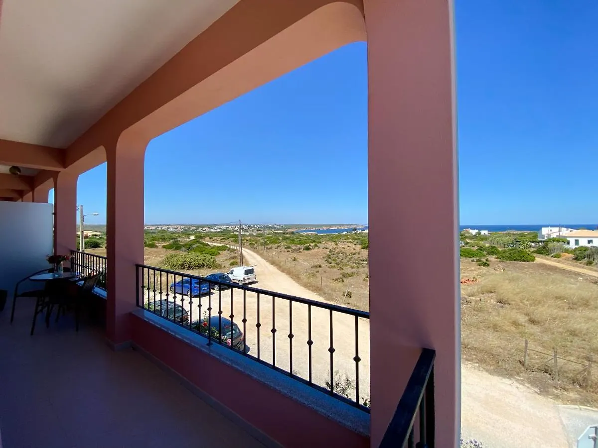 Отель Casa Grilo Сагреш 2*,